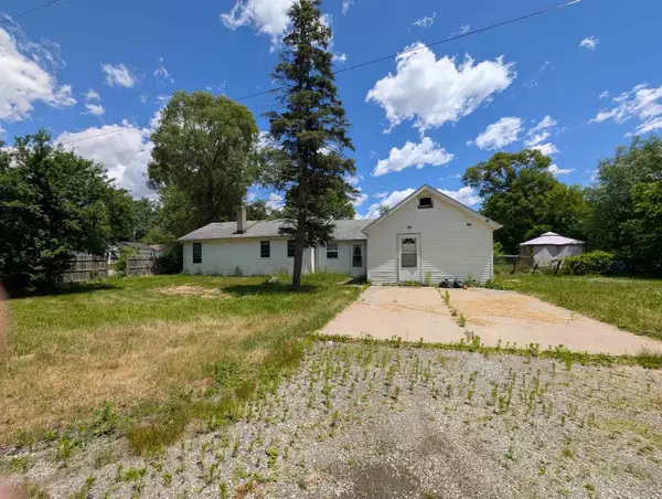 2286 California AVE, Saginaw, MI 48601