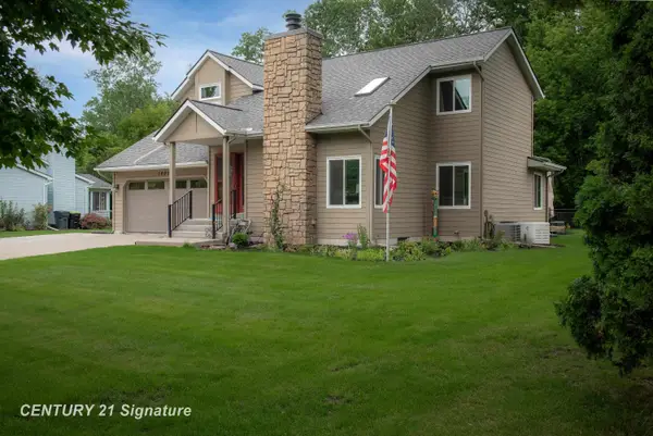 5002 Natalie CT, Midland, MI 48640