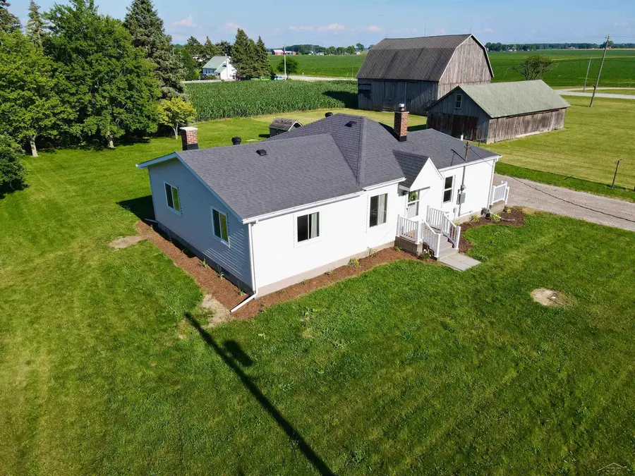 1451 Ruff RD, Buena Vista, MI 48601 - #2