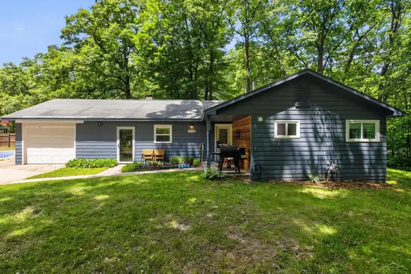 4350 E Arnold Lake RD, Harrison, MI 48625