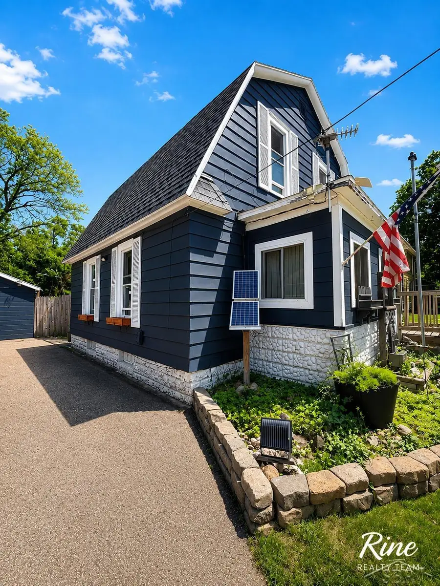 601 S North ST, Otsego, MI 49078 - #2