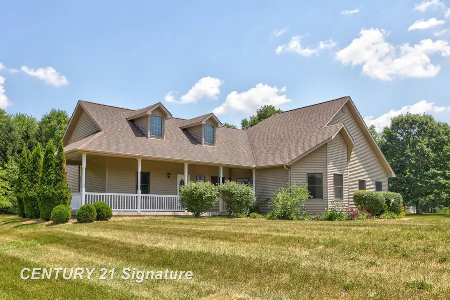 8605 Dixie HWY, Birch Run, MI 48415 - #3