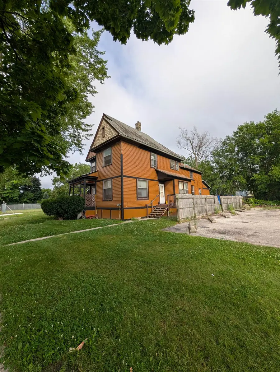 403 N Fayette ST, Saginaw, MI 48602 - #3