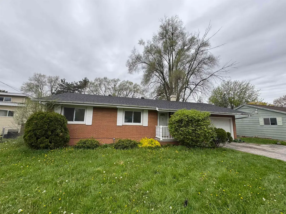 2950 Arlington DR, Saginaw, MI 48601 - #1