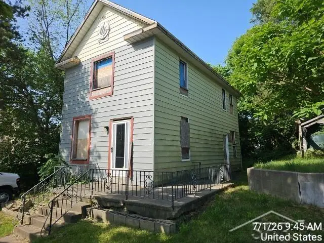 810 Crapo ST, Flint, MI 48503 - #2