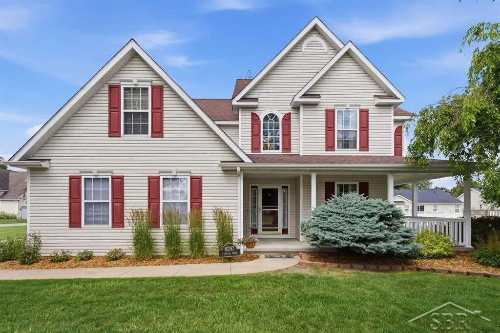 8297 Waxwing DR, Freeland, MI 48623 - #1