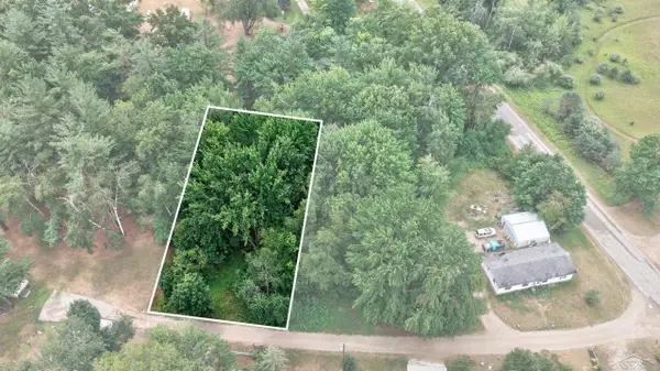 7947 Manitonka LN, Lake, MI 48632