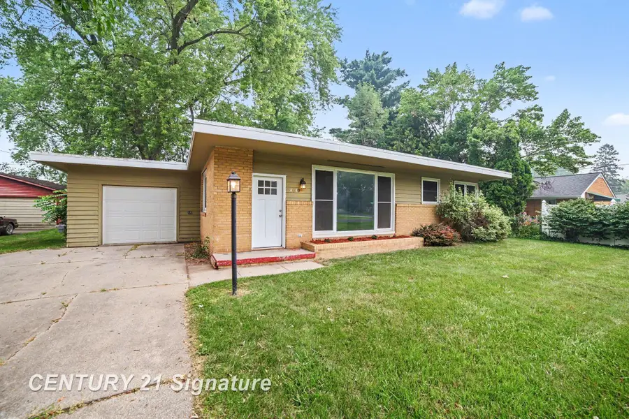 4640 Wall ST, Saginaw, MI 48638 - #2