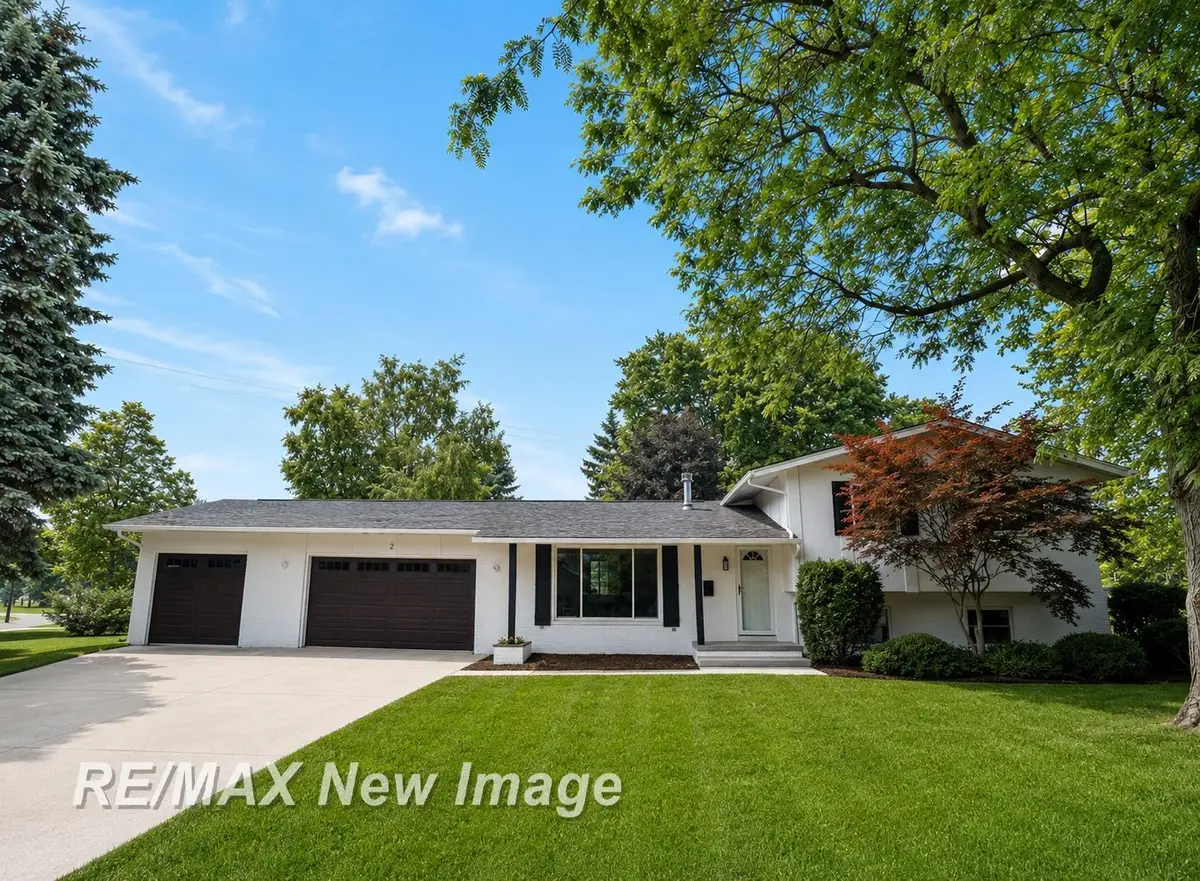 2 Mary Lane CT, Frankenmuth, MI 48734 - #1
