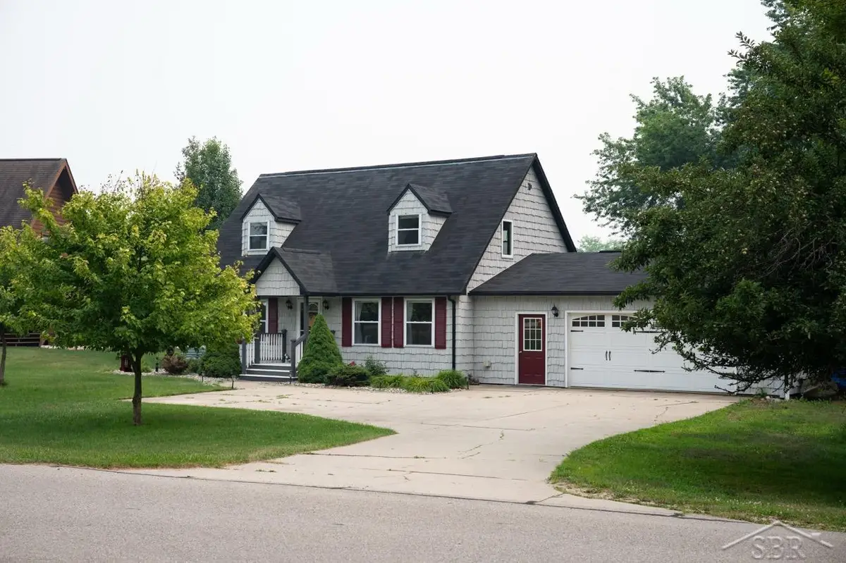 5590 Linksview WAY, Gladwin, MI 48624 - #1