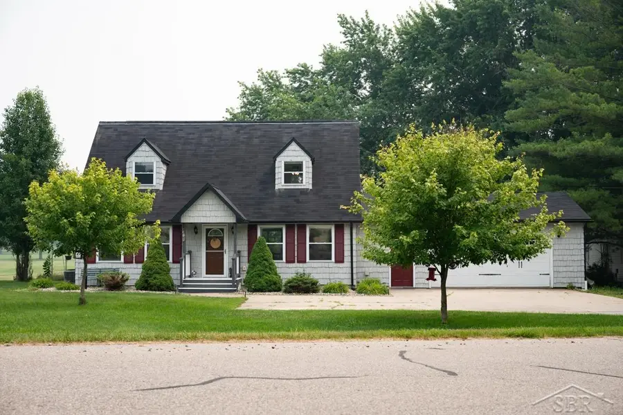 5590 Linksview WAY, Gladwin, MI 48624 - #2