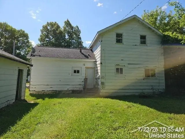 811 N Granger ST, Saginaw, MI 48602 - #3