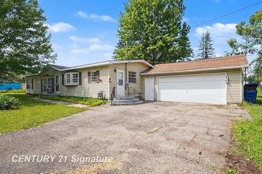 6880 W Emery, Houghton Lake, MI 48629 - #2