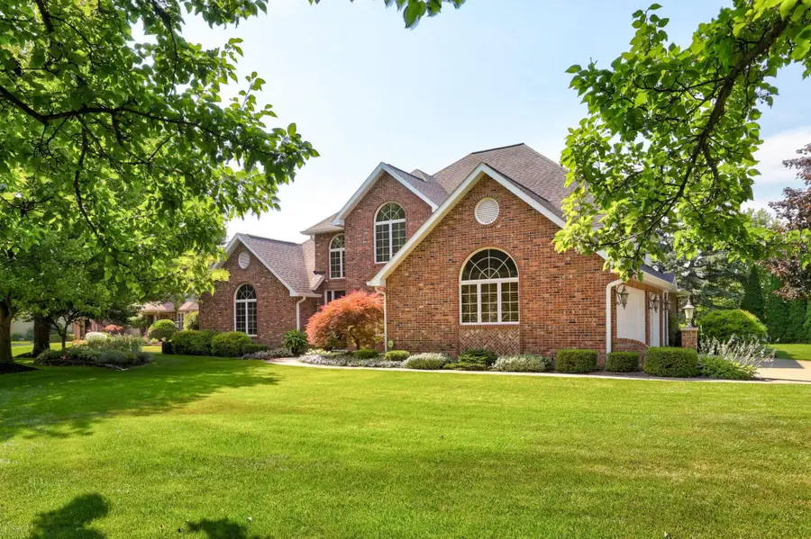 709 Meadow LN, Frankenmuth, MI 48734 - #2