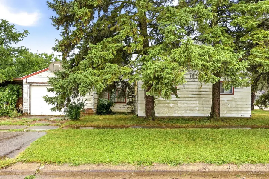 3102 Owen ST, Saginaw, MI 48601 - #2