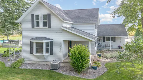 1210 N Steel RD, Merrill, MI 48637