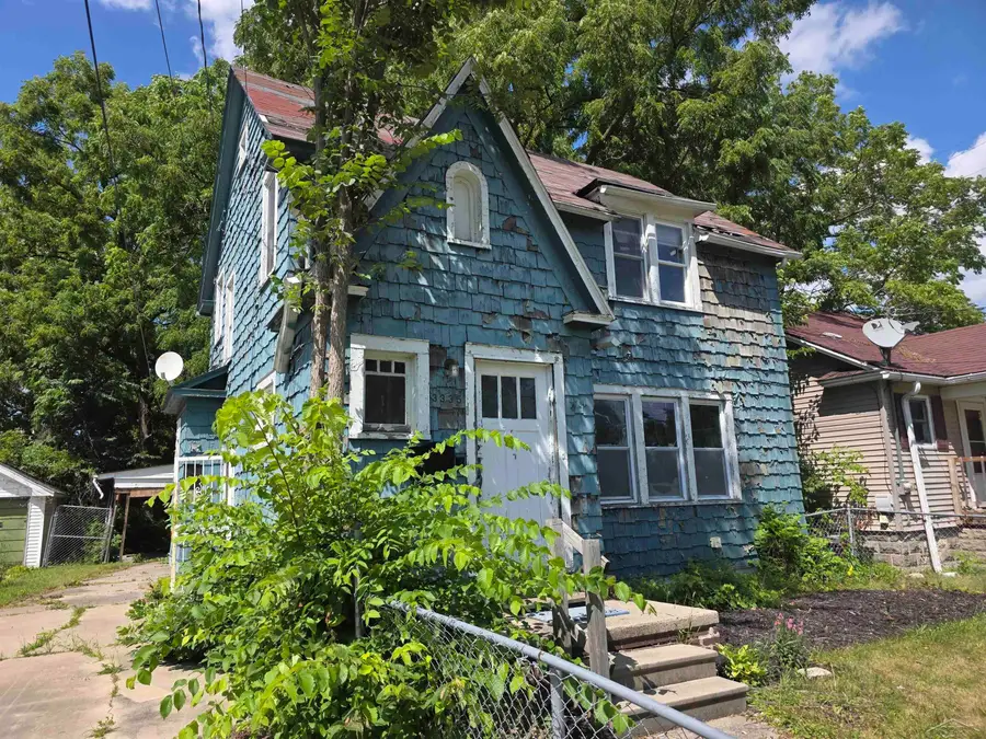 3335 Rust AVE, Saginaw, MI 48601 - #2