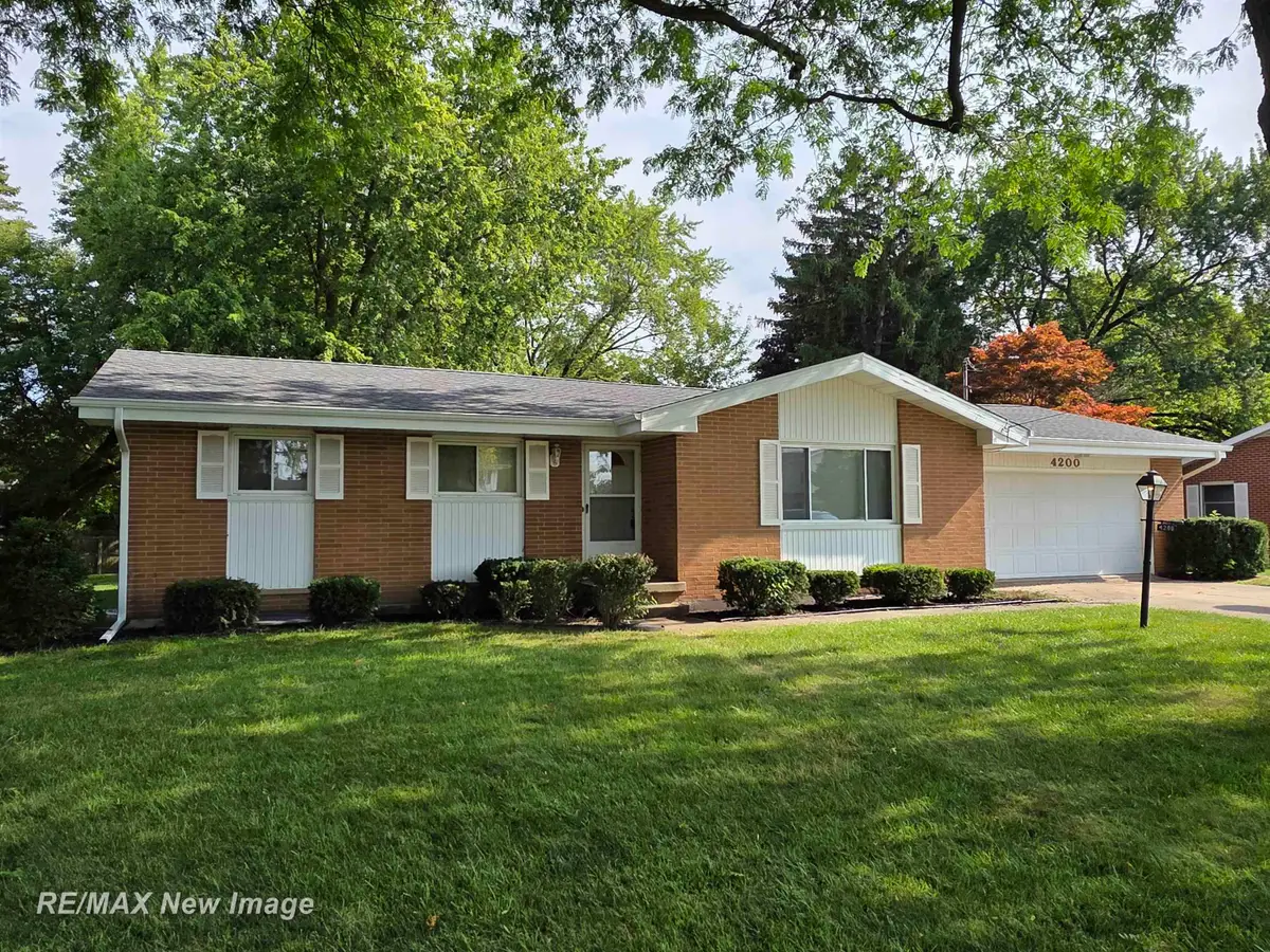 4200 S Wayside DR, Saginaw, MI 48603 - #1