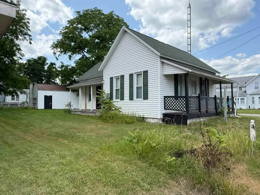 5931 W Houghton Lake RD, Houghton Lake, MI 48629 - #2