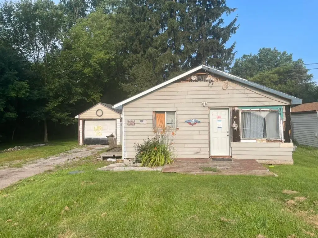 14025 N Clio RD, Clio, MI 48420 - #1