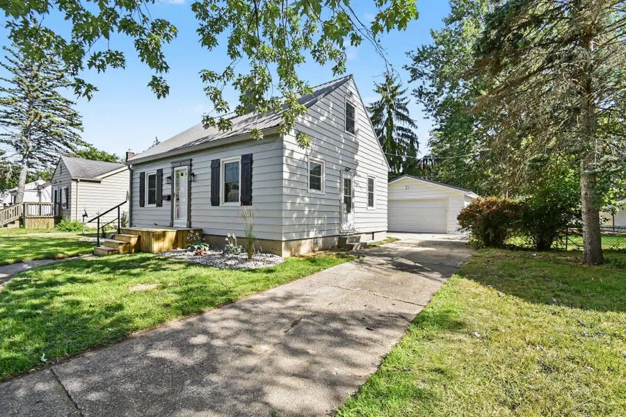 7 Southlawn, Saginaw, MI 48602 - #3