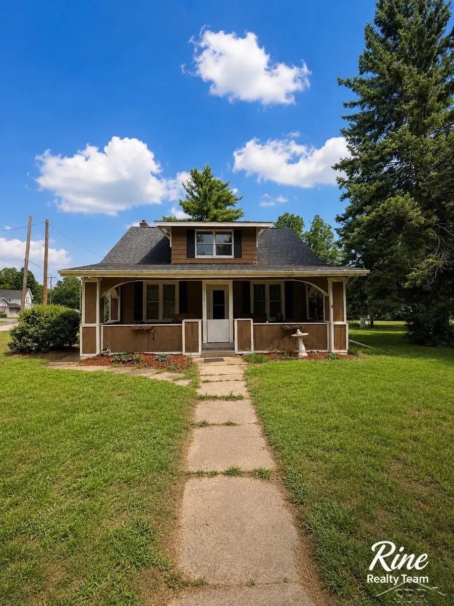 701 S Main ST, Olivet, MI 49076 - #2