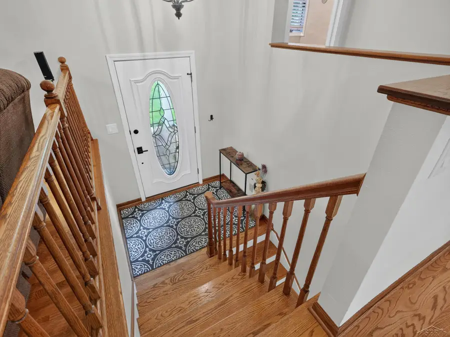 904 Vance Rd RD, Midland, MI 48640 - #3