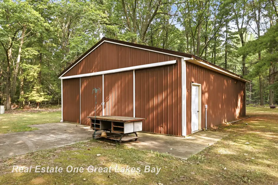 17950 Schroeder RD, Brant, MI 48614 - #2