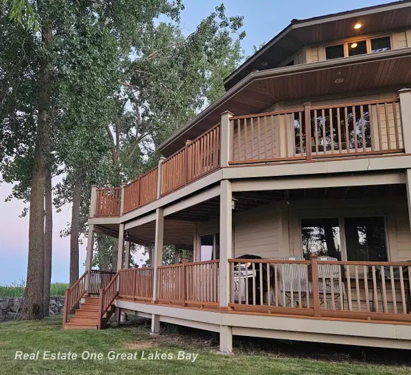 2180 Driftwood RD, Standish, MI 48658