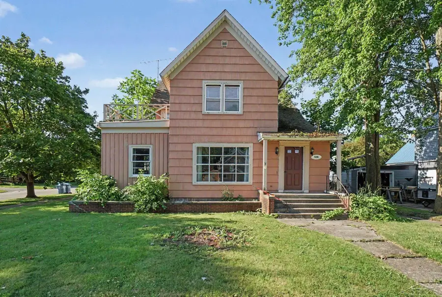 526 E Cedar ST, Standish, MI 48658 - #2