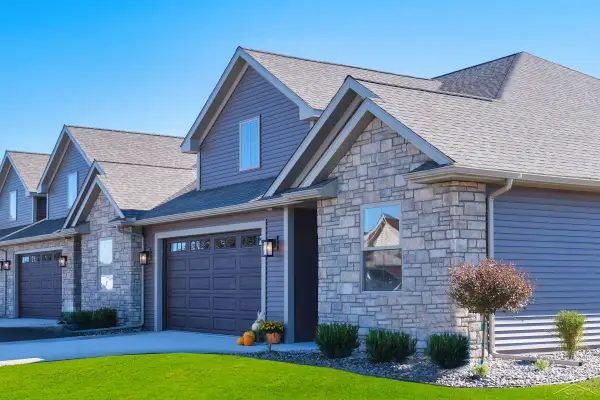 1 Willow Pointe DR, Saginaw, MI 48623