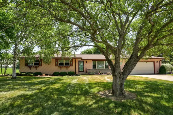 11248 Roedel RD, Frankenmuth, MI 48734