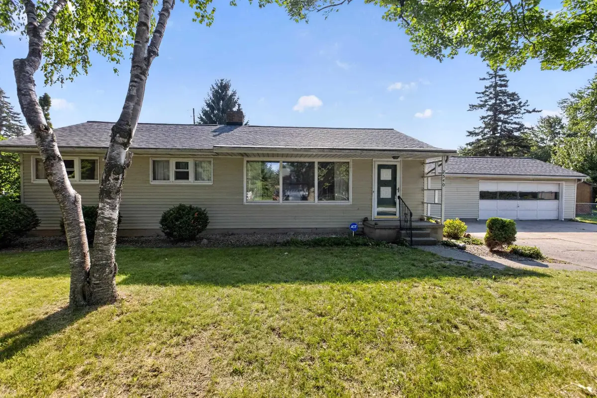2540 Luella AVE, Saginaw, MI 48603 - #1