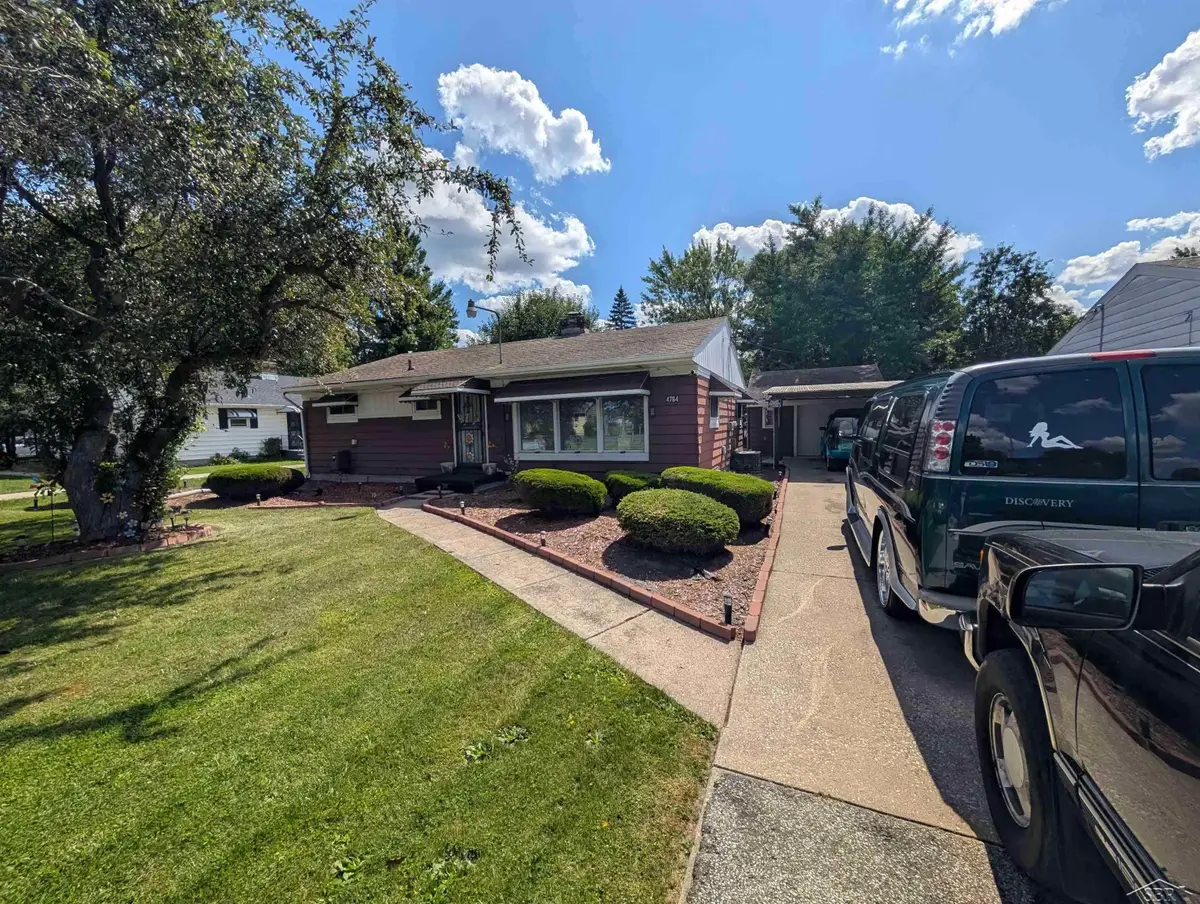 4764 Hess RD, Saginaw, MI 48601 - #1