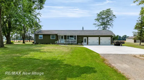 12608 Gera RD, BirchRun, MI 48415