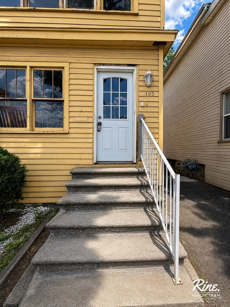 105 Maple ST, River Rouge, MI 48218 - #2