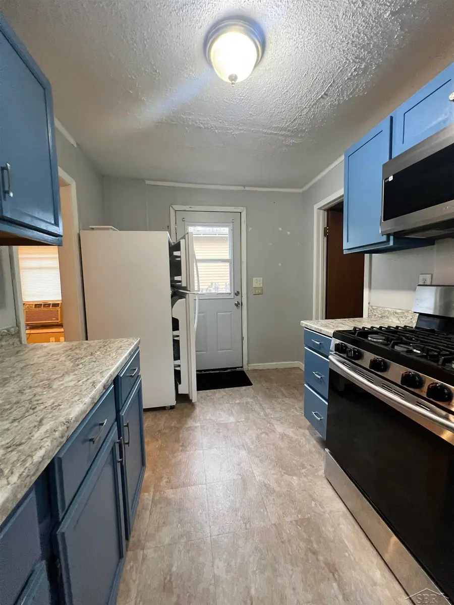 1521 Stanley ST, Saginaw, MI 48602 - #2