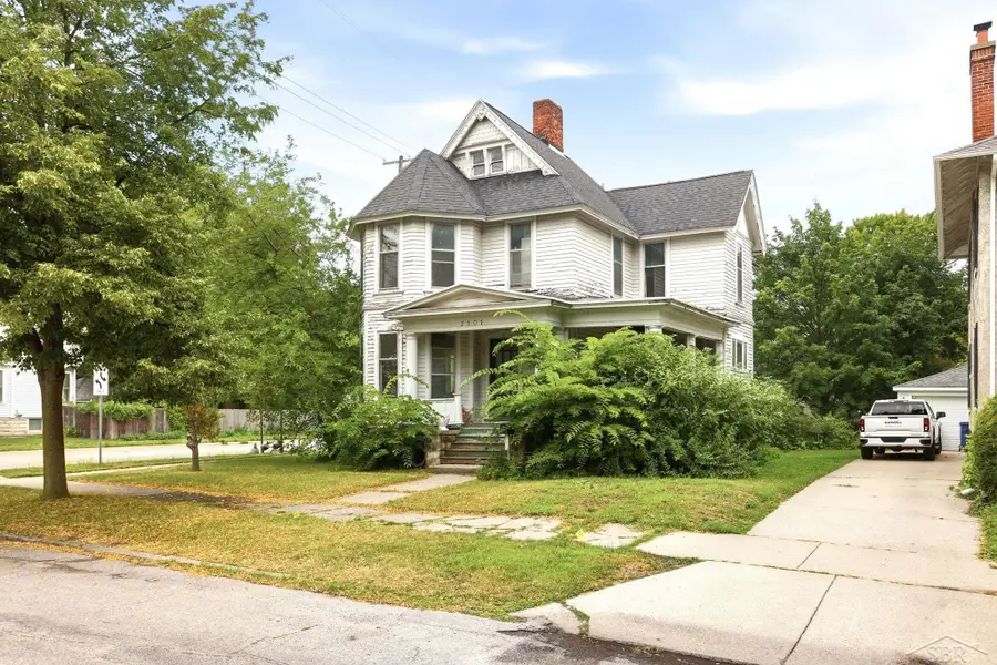 2101 5th ST, Bay City, MI 48708 - #3