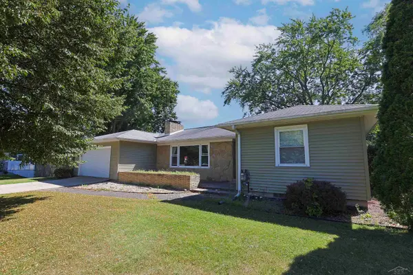 5429 Harvest CT, BayCity, MI 48706