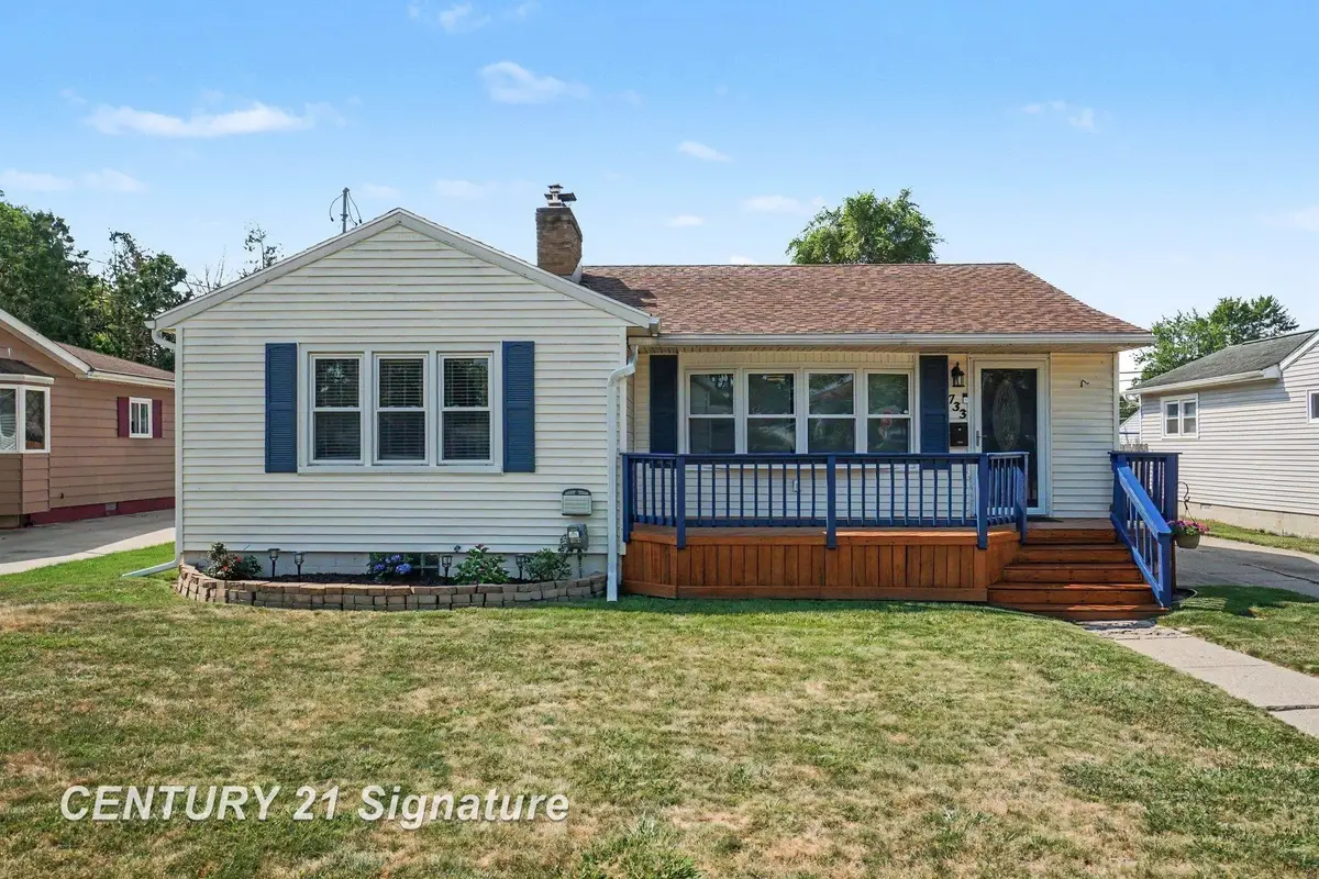 733 Tulane ST, Carrollton, MI 48604 - #1