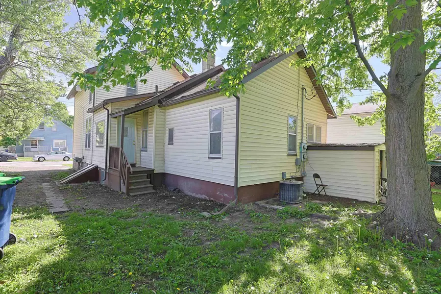 1813 3rd St ST, Bay City, MI 48706 - #3