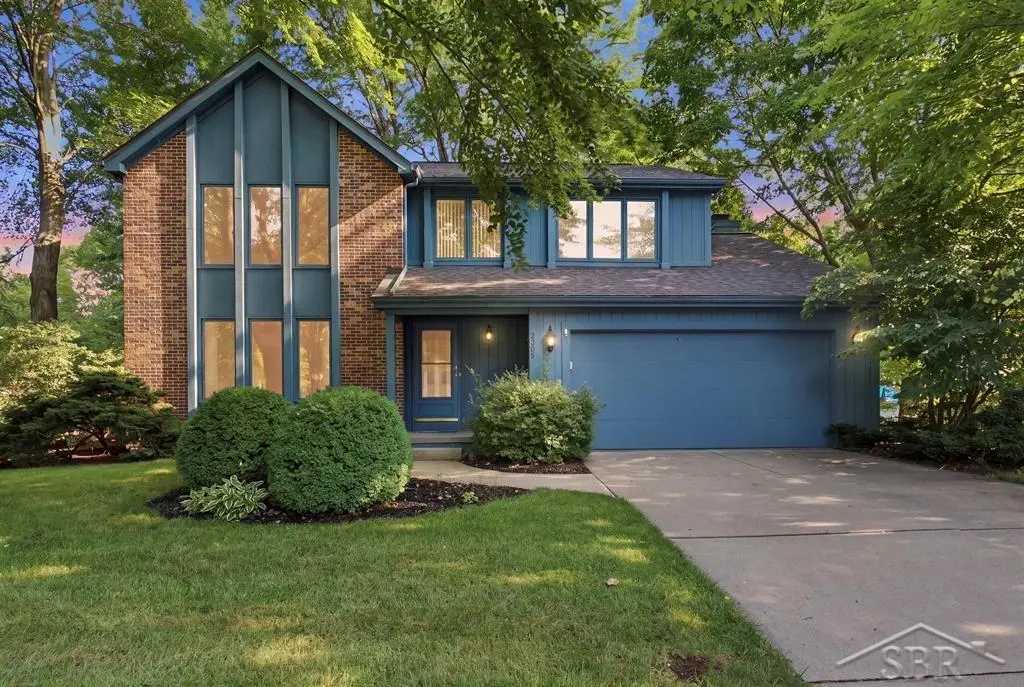 2305 Plymouth ST, Midland, MI 48642 - #1