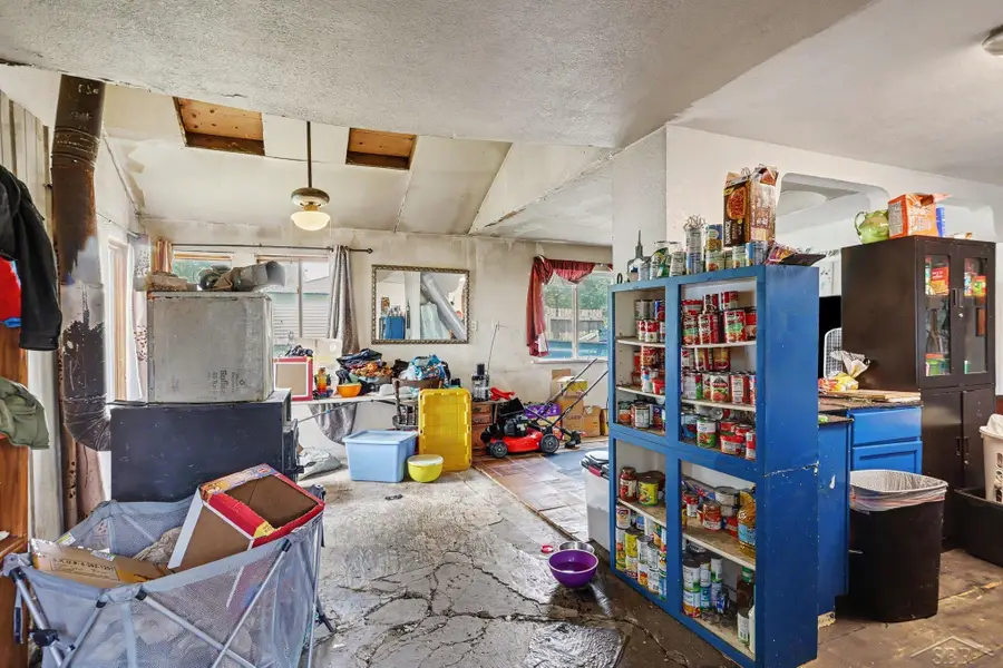 328 Grant ST, Saginaw, MI 48604 - #3