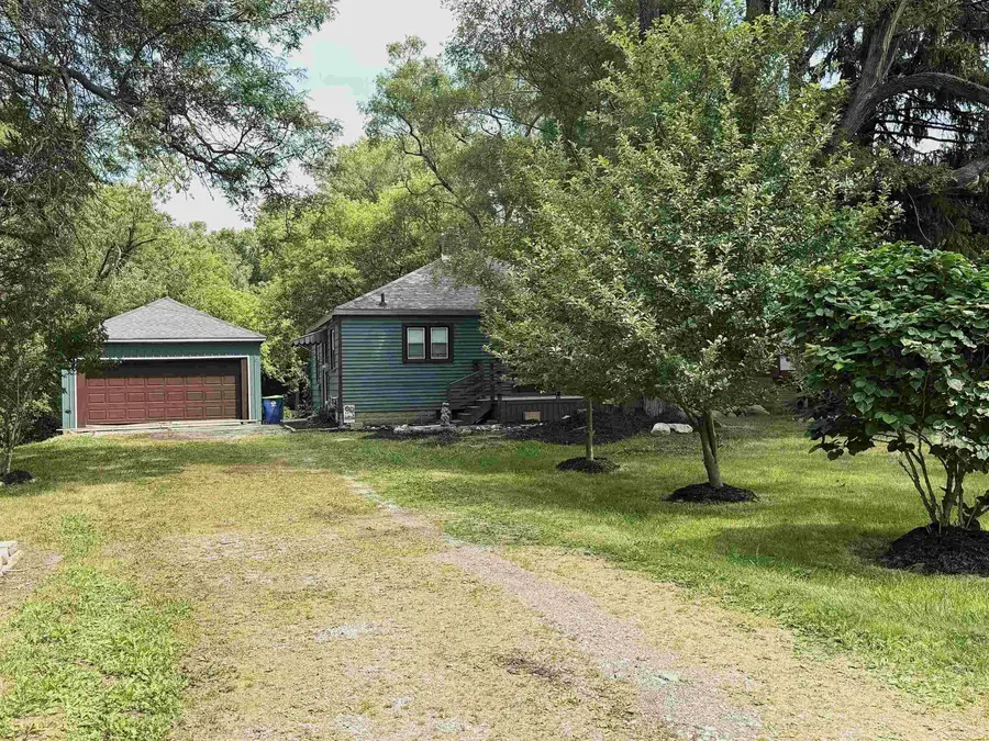 3895 S Washington RD, Saginaw, MI 48601 - #3