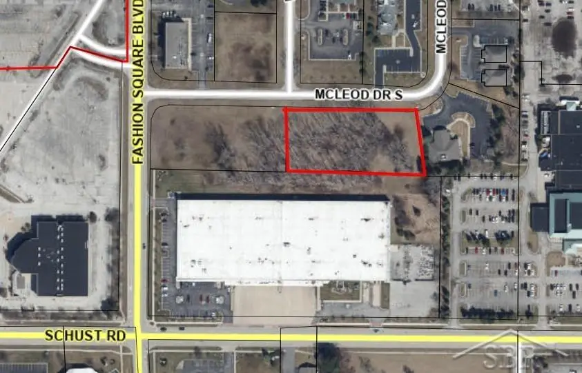S McLeod DR, Saginaw, MI 48604 - #2