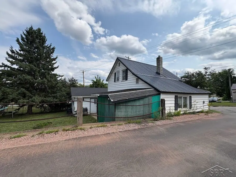 100 W Main Street ST, Iron Mountain, MI 49801 - #2