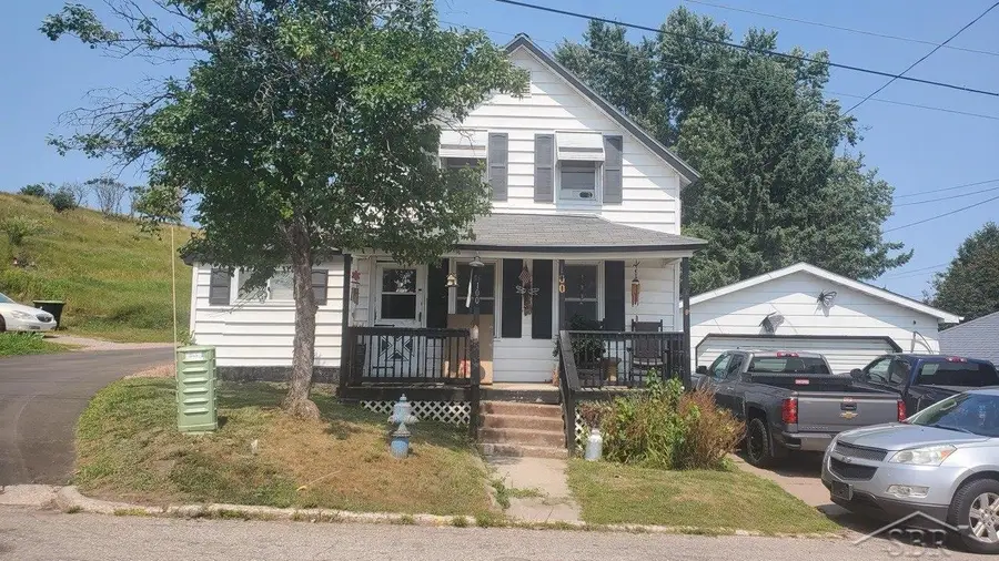 100 W Main Street ST, Iron Mountain, MI 49801 - #3