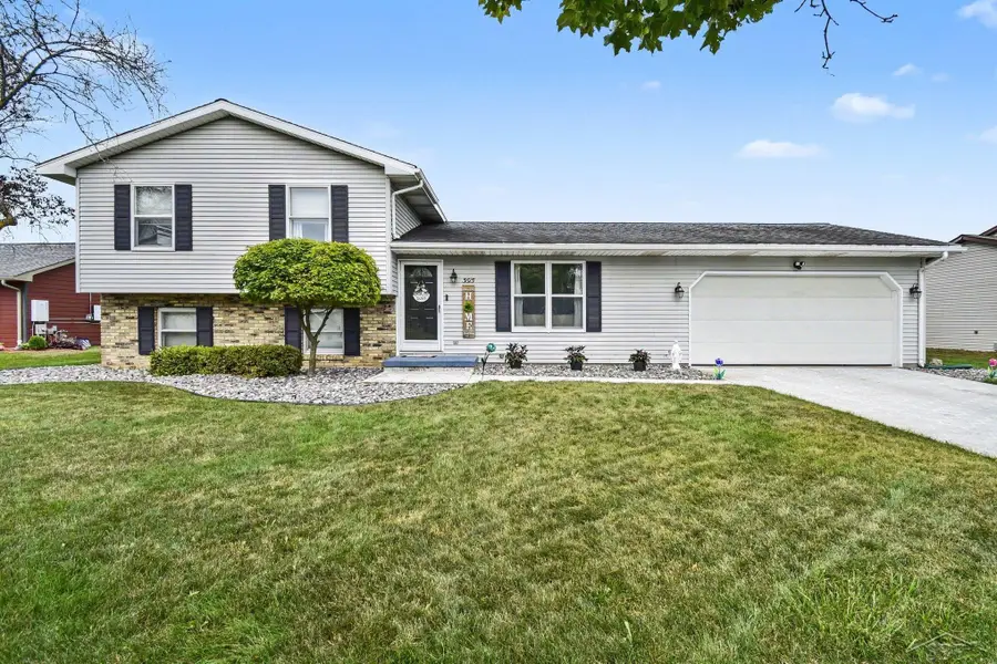 3615 Desert DR, Saginaw, MI 48603 - #2