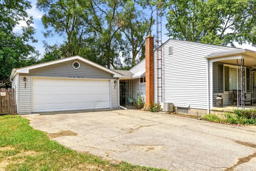4434 Ashlawn DR, Flint, MI 48507 - #3