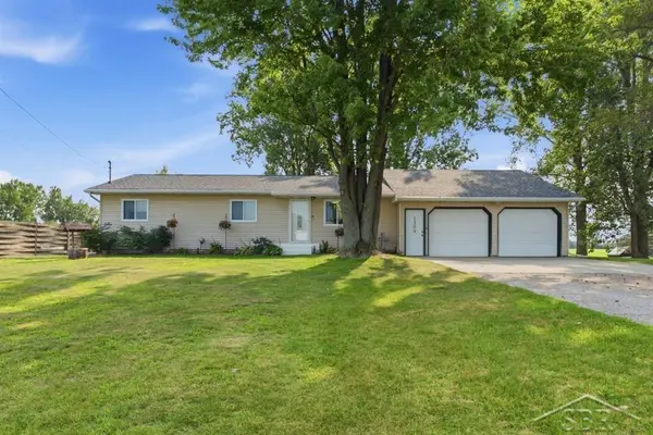 1309 Carter RD, Midland, MI 48642